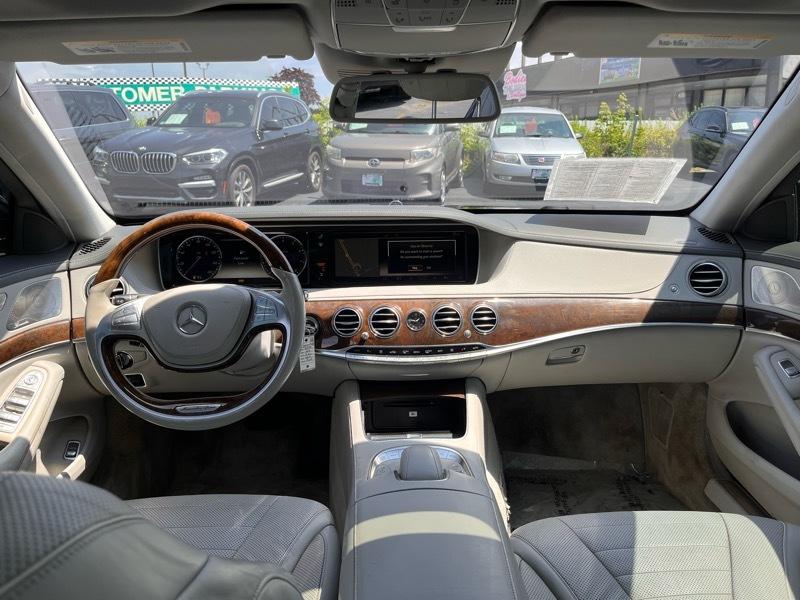 Mercedes-Benz S-Class S550 4MATIC 2014