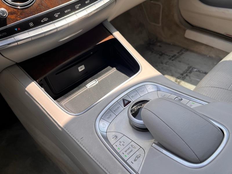 Mercedes-Benz S-Class S550 4MATIC 2014