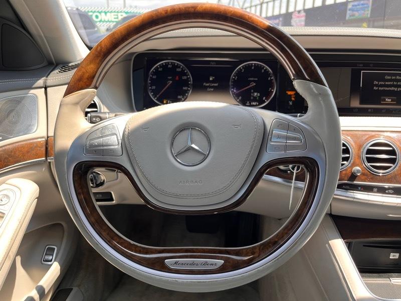 Mercedes-Benz S-Class S550 4MATIC 2014