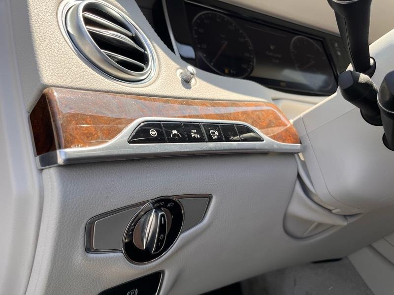 Mercedes-Benz S-Class S550 4MATIC 2014