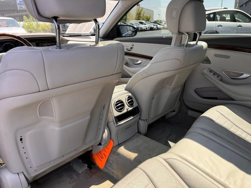 Mercedes-Benz S-Class S550 4MATIC 2014