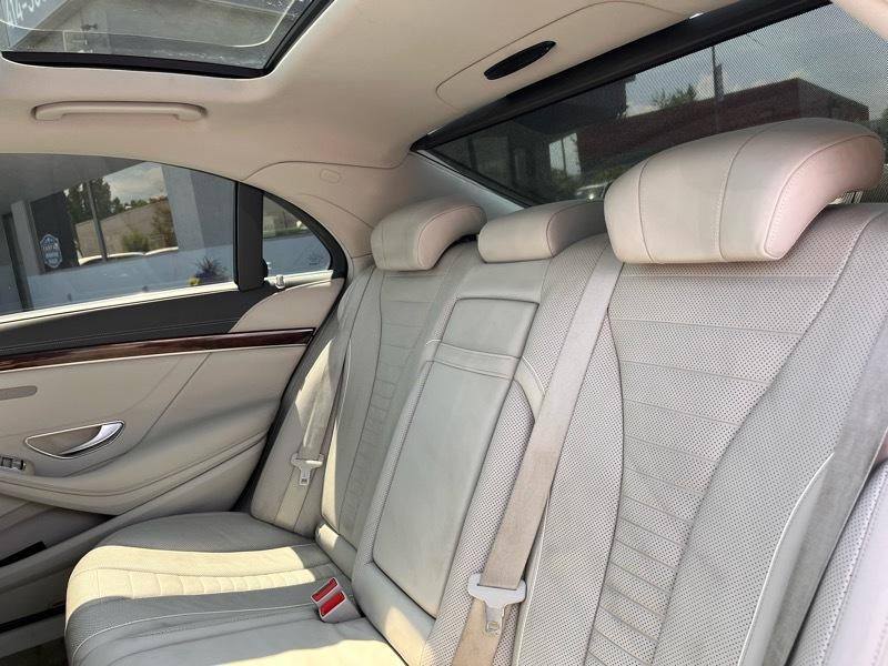 Mercedes-Benz S-Class S550 4MATIC 2014