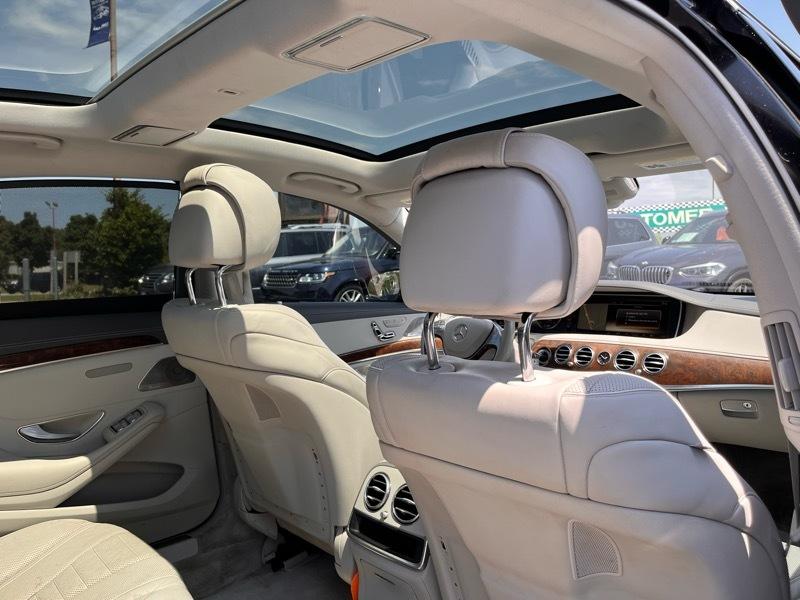 Mercedes-Benz S-Class S550 4MATIC 2014