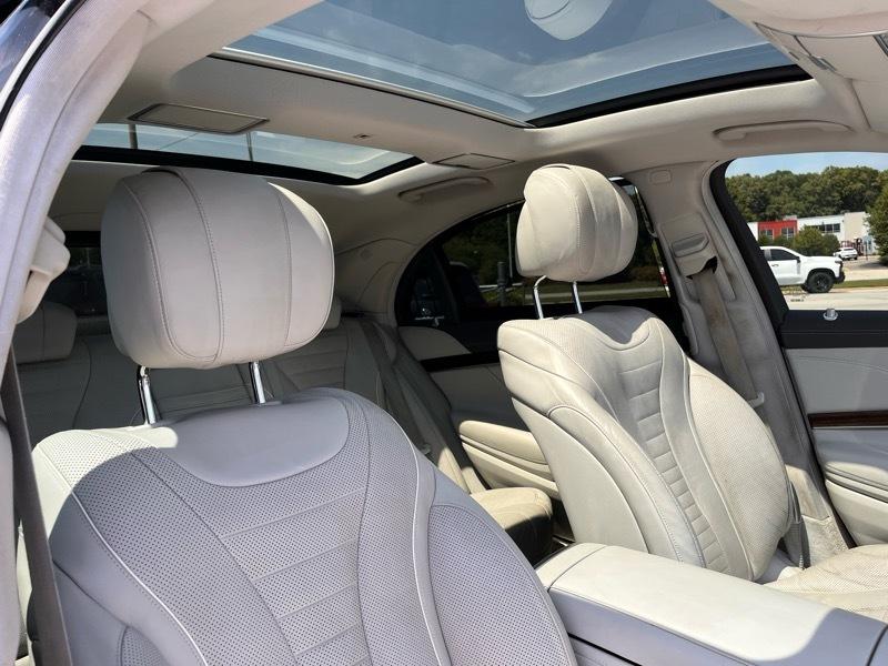 Mercedes-Benz S-Class S550 4MATIC 2014