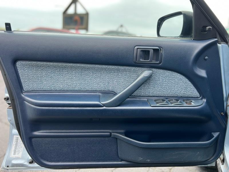 Toyota Camry DLX 1990