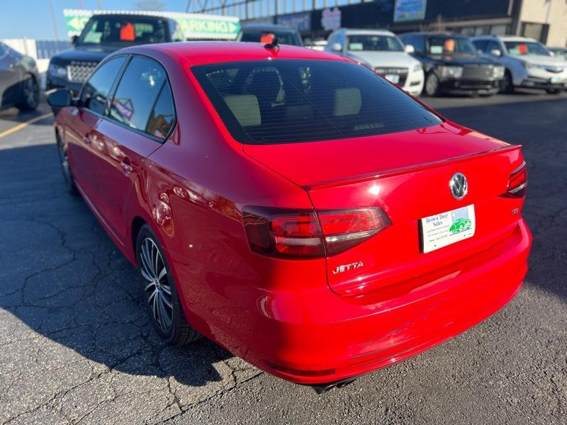 Volkswagen Jetta SE 6A 2016