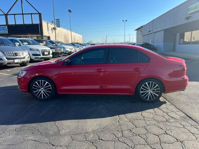 Volkswagen Jetta SE 6A 2016