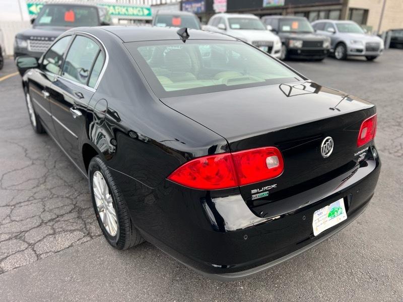Buick Lucerne CXL 2011