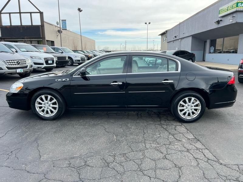 Buick Lucerne CXL 2011