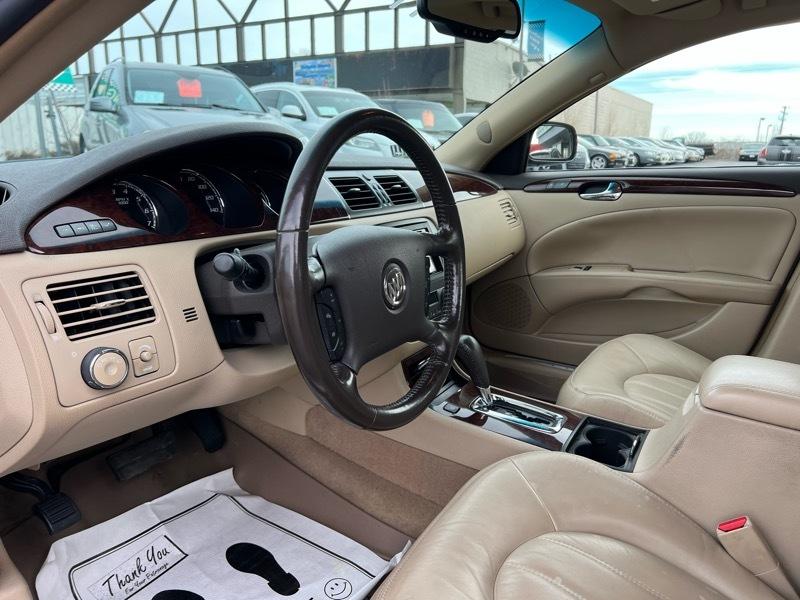 Buick Lucerne CXL 2011