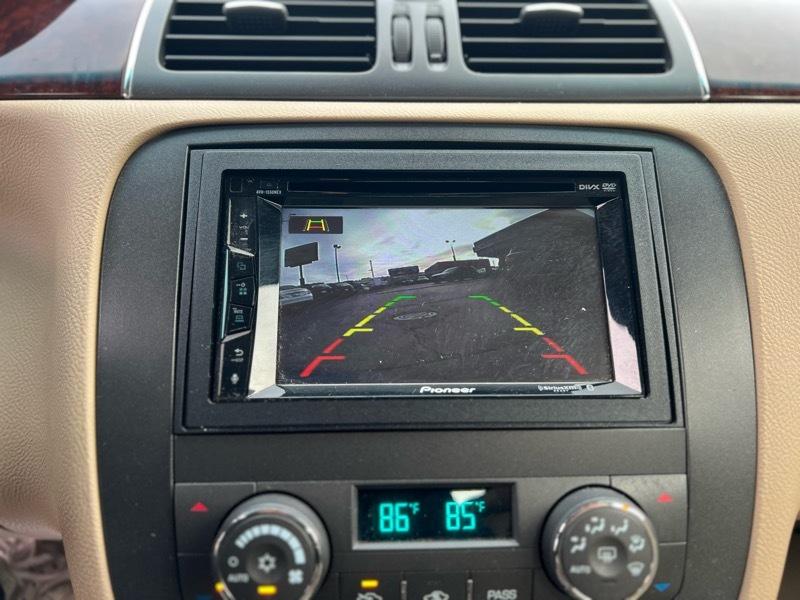 Buick Lucerne CXL 2011