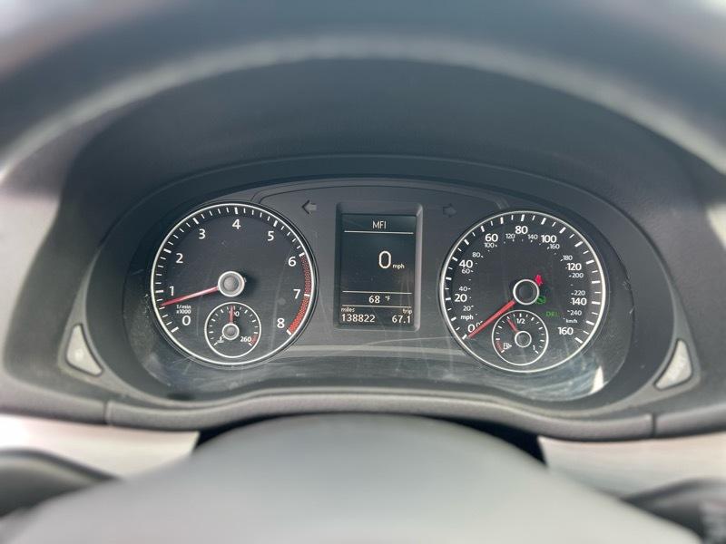 Volkswagen Passat  2012