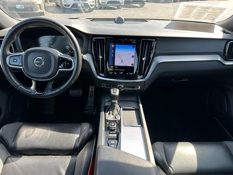 Volvo S60 T6 R-Design AWD 2021