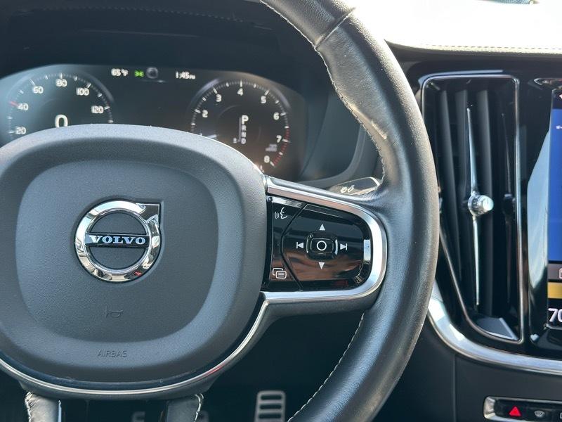 Volvo S60 T6 R-Design AWD 2021