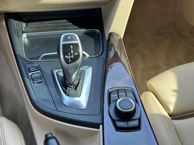 BMW 3-Series 328i SULEV 2016