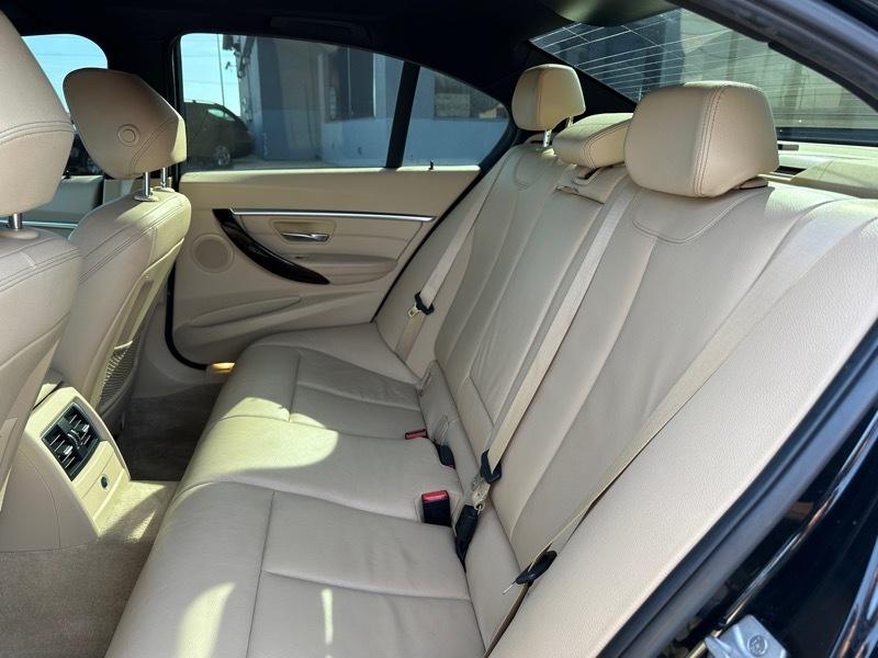 BMW 3-Series 328i SULEV 2016