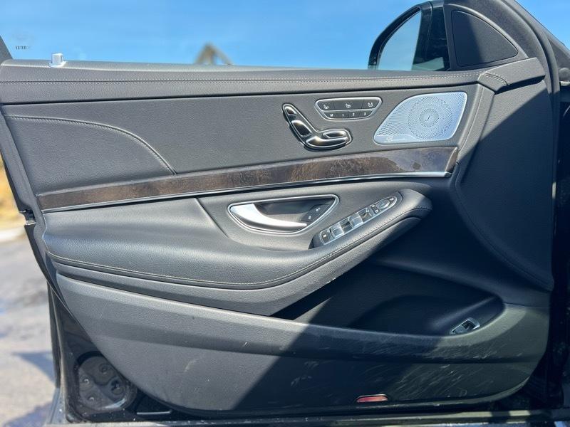 Mercedes-Benz S-Class S550 4MATIC 2015