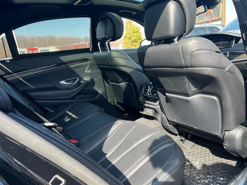 Mercedes-Benz S-Class S550 4MATIC 2015