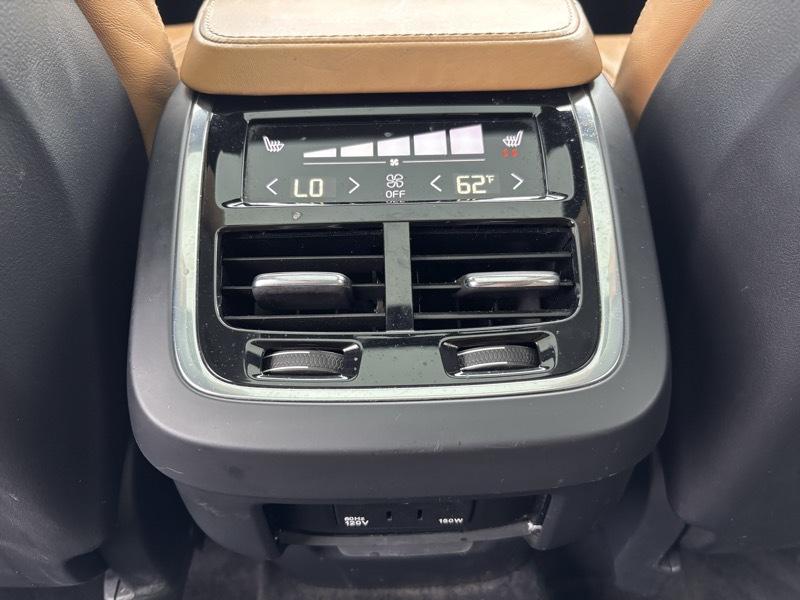 Volvo XC90 T6 First Edition AWD 2016