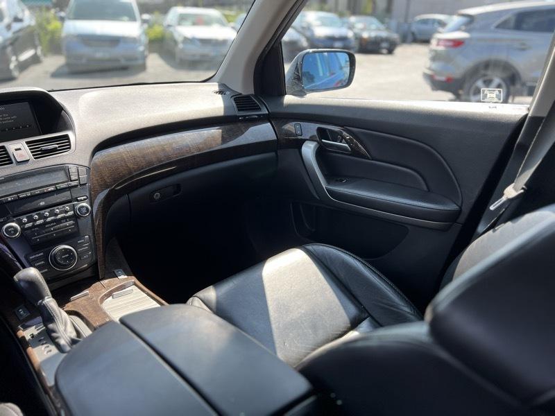 Acura MDX 6-Spd AT w/Tech Package 2012