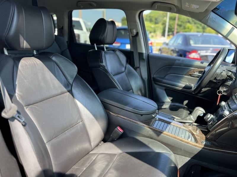 Acura MDX 6-Spd AT w/Tech Package 2012