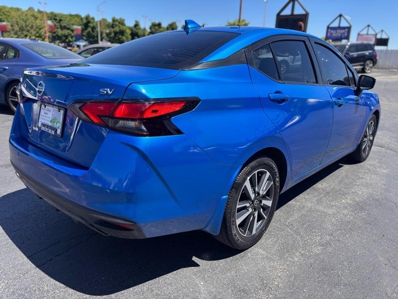Nissan Versa SV 2021