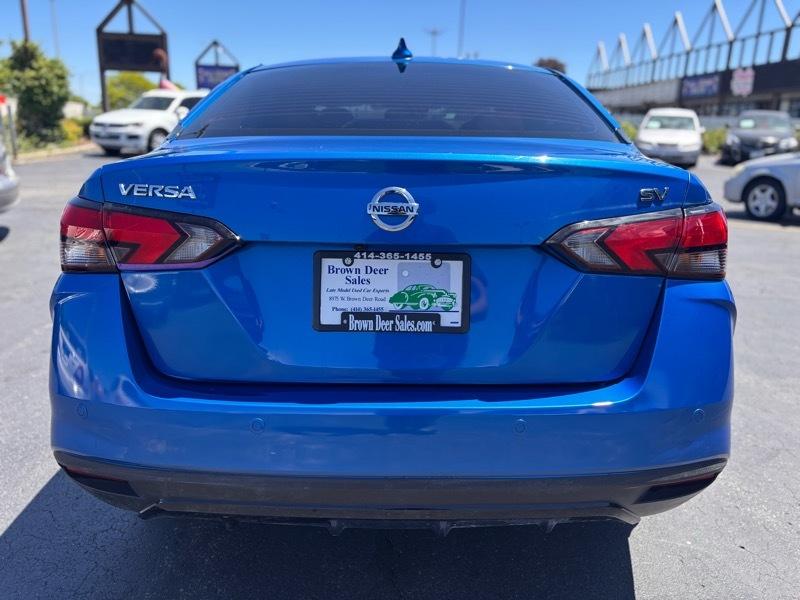 Nissan Versa SV 2021