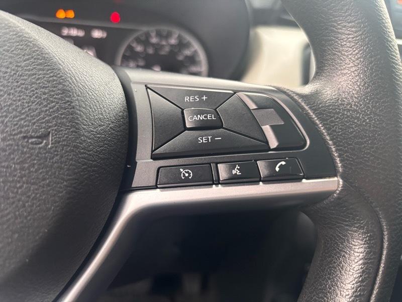 Nissan Versa SV 2021