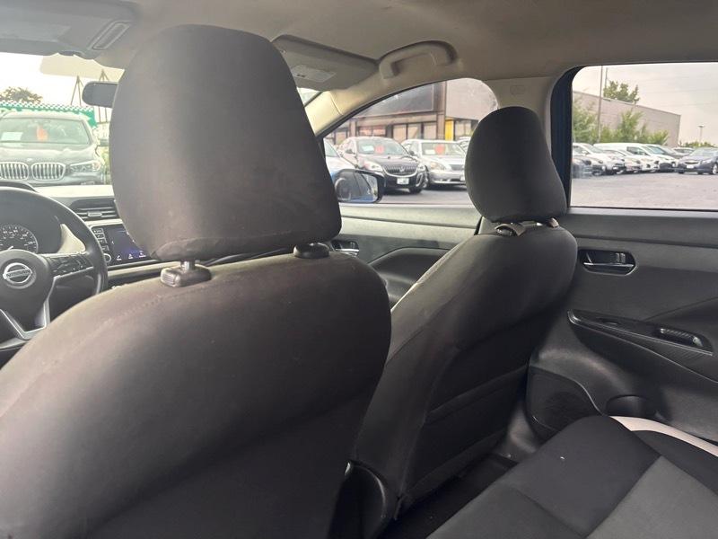 Nissan Versa SV 2021
