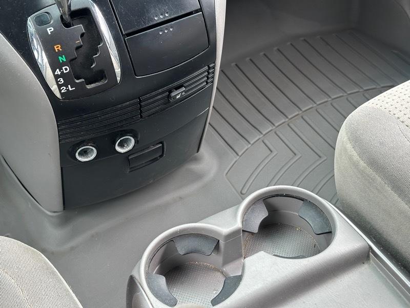 Toyota Sienna CE FWD 7 Passenger 2010