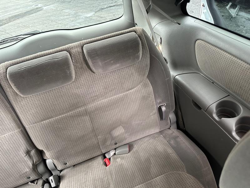 Toyota Sienna CE FWD 7 Passenger 2010