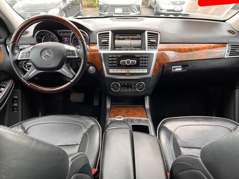 Mercedes-Benz GL-Class GL550 4MATIC 2013