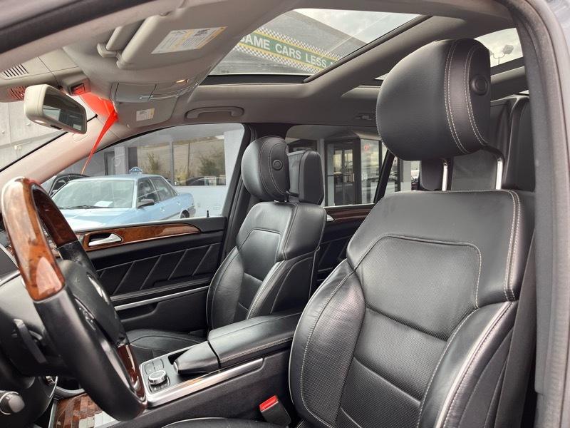 Mercedes-Benz GL-Class GL550 4MATIC 2013