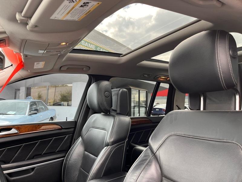 Mercedes-Benz GL-Class GL550 4MATIC 2013