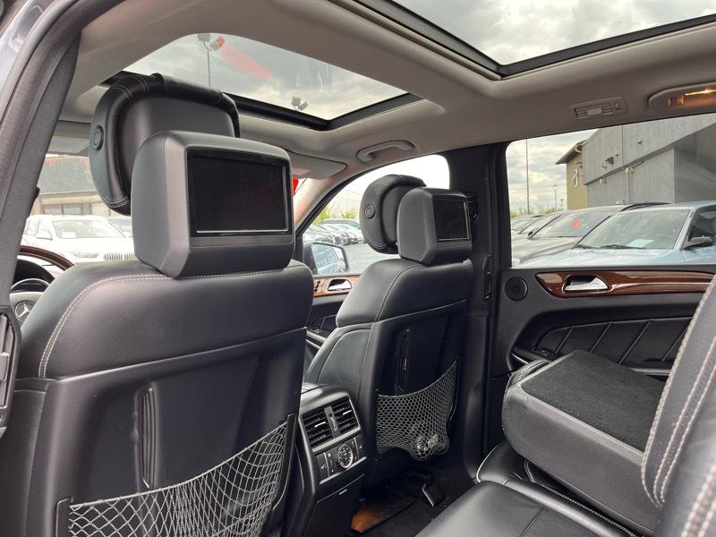 Mercedes-Benz GL-Class GL550 4MATIC 2013