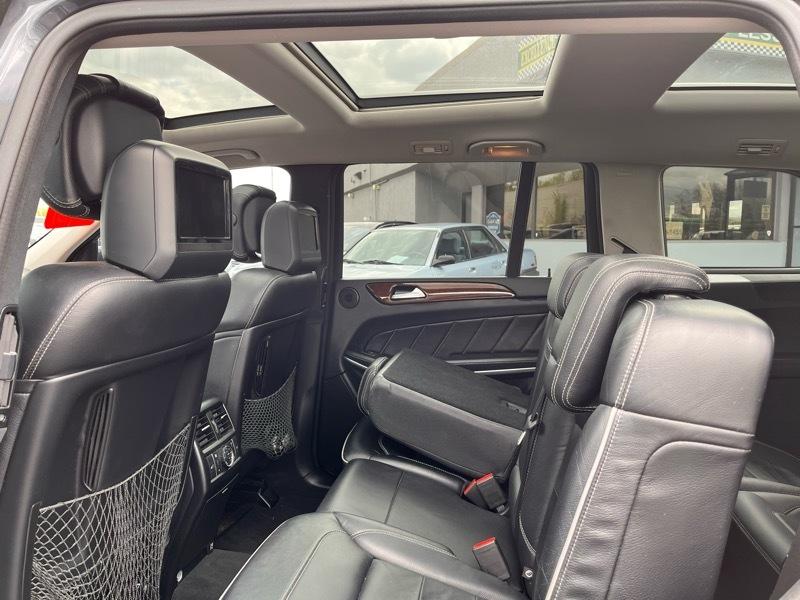 Mercedes-Benz GL-Class GL550 4MATIC 2013