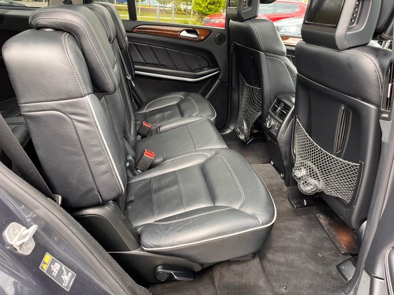 Mercedes-Benz GL-Class GL550 4MATIC 2013