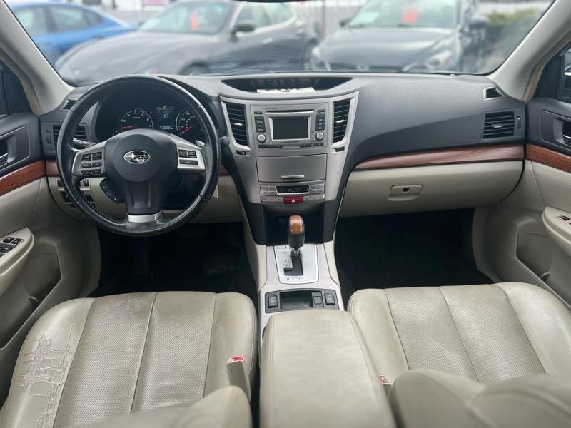 Subaru Outback 2.5i Limited 2014