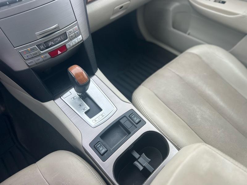 Subaru Outback 2.5i Limited 2014