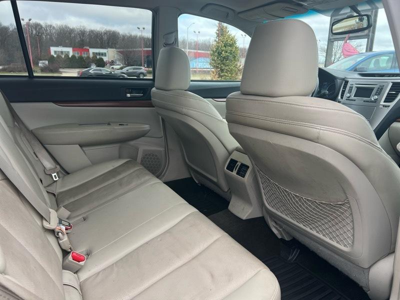 Subaru Outback 2.5i Limited 2014