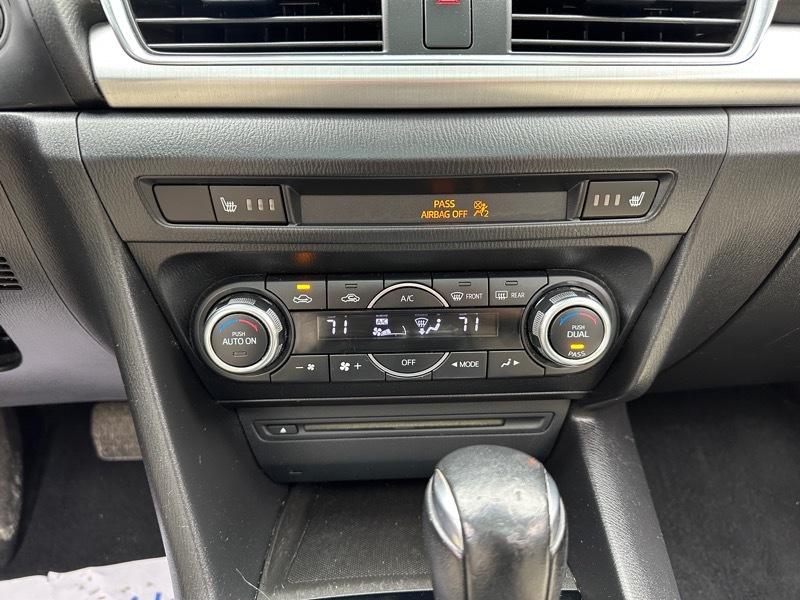 Mazda MAZDA3 s Grand Touring AT 5-Door 2014