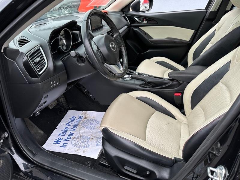 Mazda MAZDA3 s Grand Touring AT 5-Door 2014