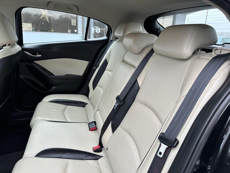 Mazda MAZDA3 s Grand Touring AT 5-Door 2014