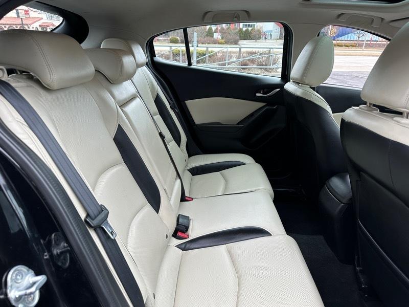 Mazda MAZDA3 s Grand Touring AT 5-Door 2014