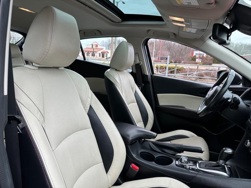 Mazda MAZDA3 s Grand Touring AT 5-Door 2014