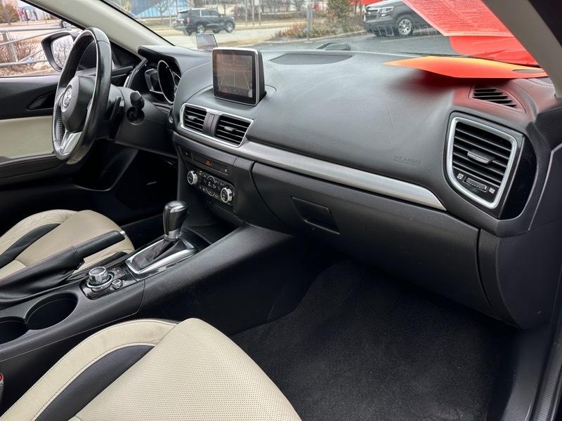 Mazda MAZDA3 s Grand Touring AT 5-Door 2014