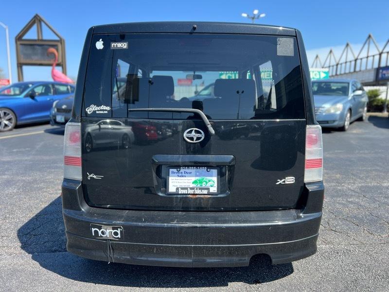 Scion xB Wagon 2006
