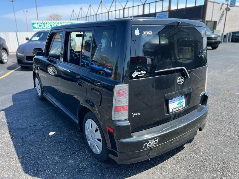 Scion xB Wagon 2006