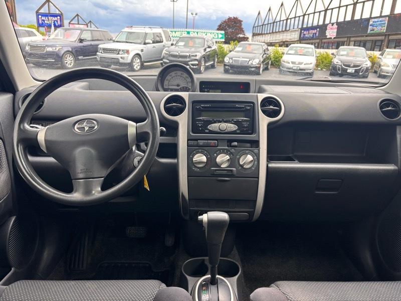 Scion xB Wagon 2006