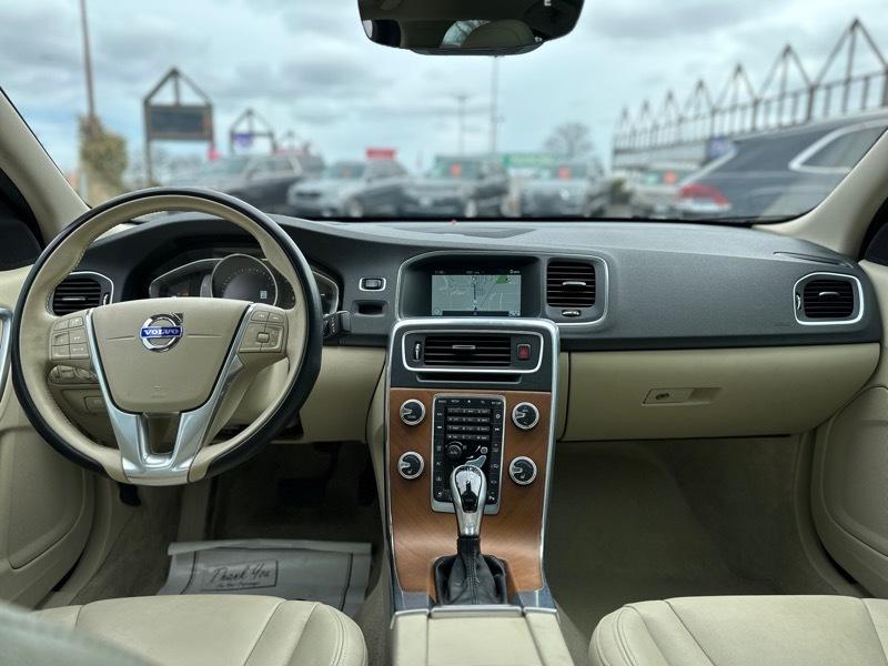 Volvo S60 T5 Drive-E Inscription Platinum FWD 2016